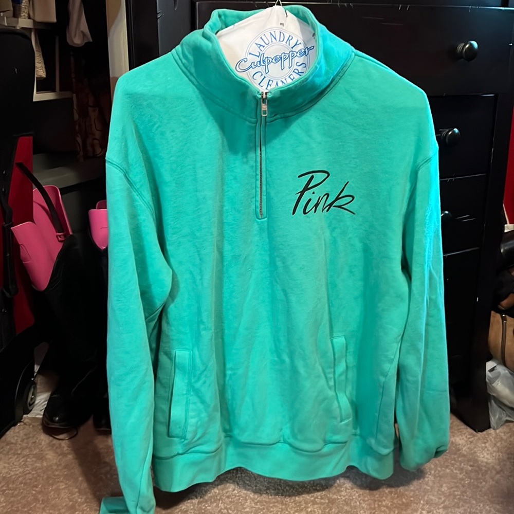 Victoria Secret PINK Long Sleeve Sweater